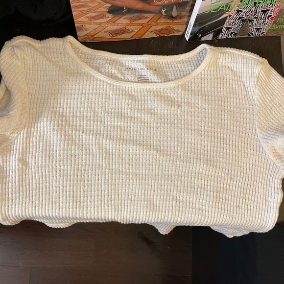 Plain white ribbed top - Picture 1 of 2